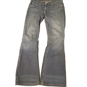 Levi's 518 Superlow Boot Cut Vtg Women's Denim Jeans Size 7M JR. (Actual 30x30)